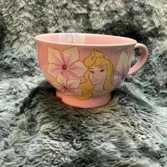 Disney Aurora Sleeping Beauty  Large - Picture 4 of 8